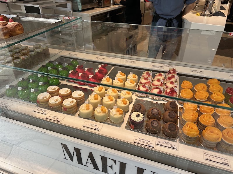 Maelu confectionery & café